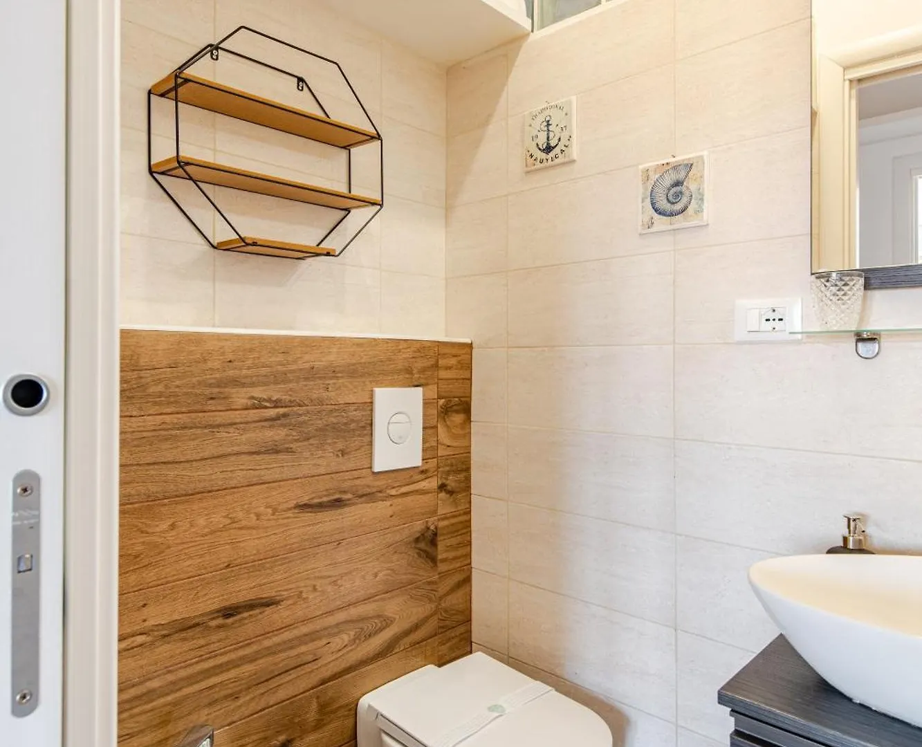 Apartmán Metro B - Luminosa Casa Vicina Al Centro Di Roma Řím