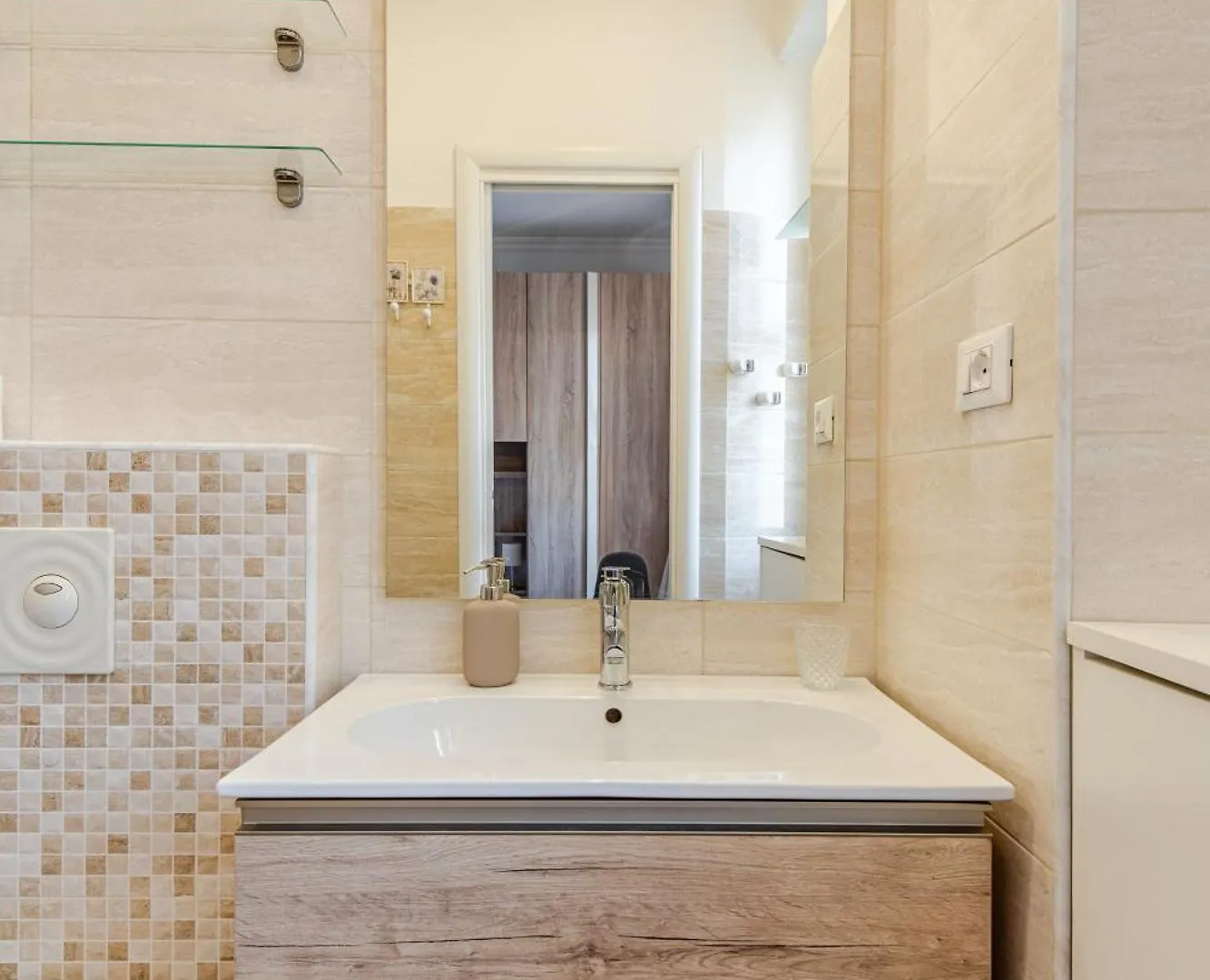 Apartmán Metro B - Luminosa Casa Vicina Al Centro Di Roma